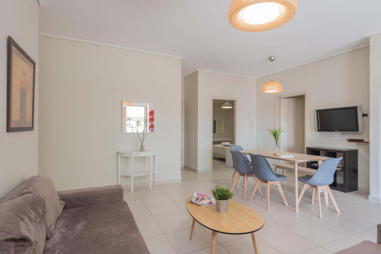 Phoenix Apartments Закінф Екстер'єр фото