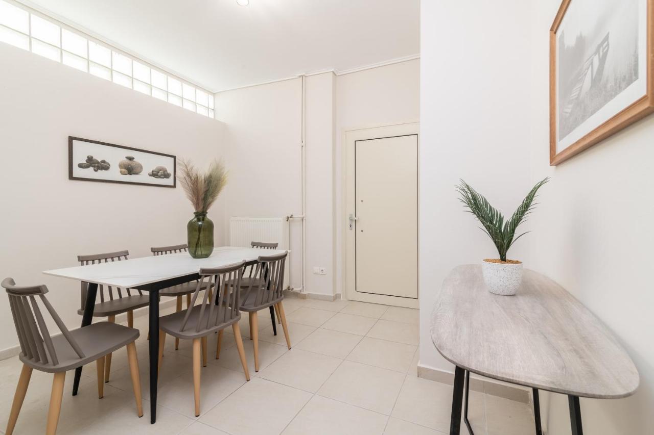 Phoenix Apartments Закінф Екстер'єр фото